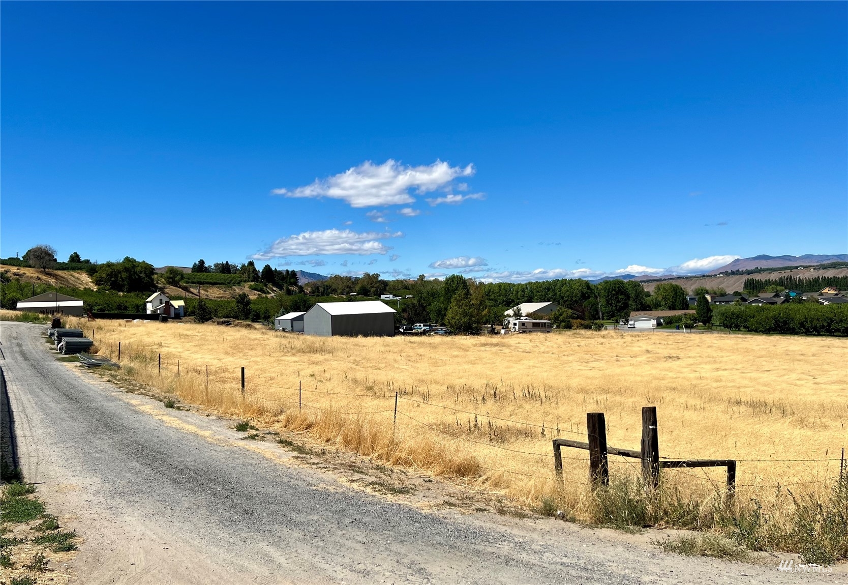 3975 Bainard Road Malaga, WA 98828 - Photo 3 of 23 Gallery Image 3