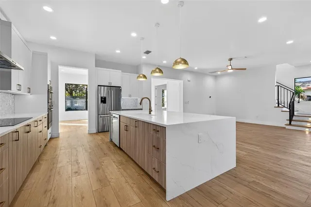 $1,099,900 | 4555 26th Avenue South, St. Petersburg, FL 33711