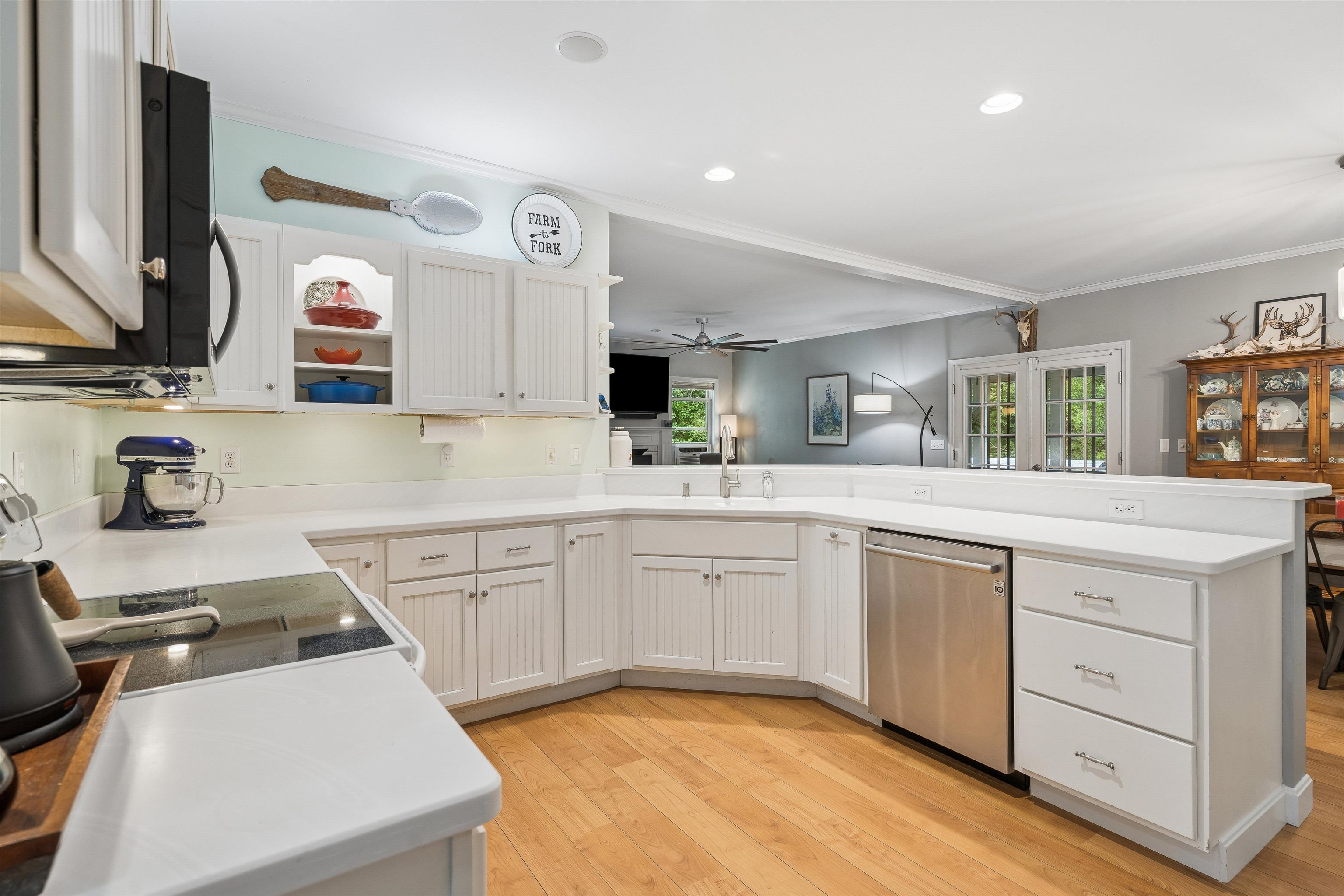 96 Sawyer Brook Road Orford, NH 03777 - Photo 23 of 59