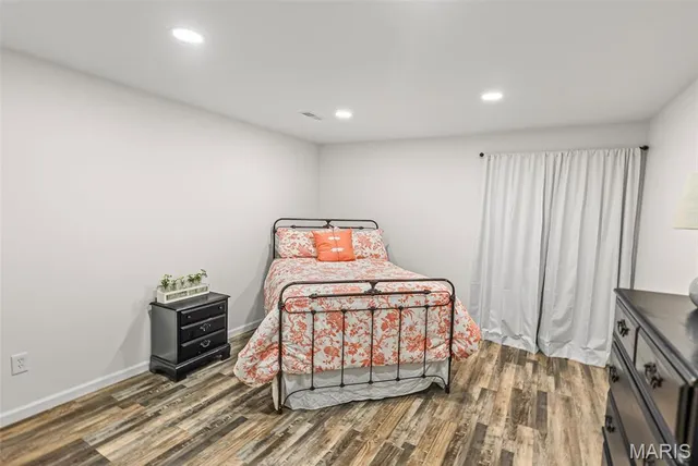 $650,000 | 6009 Rolling Hills Lane, Belleville, IL 62223