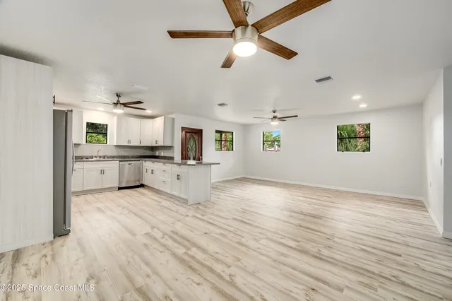 $299,000 | 1919 Poinsetta Boulevard, Melbourne, FL 32901