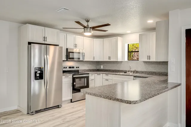 $299,000 | 1919 Poinsetta Boulevard, Melbourne, FL 32901