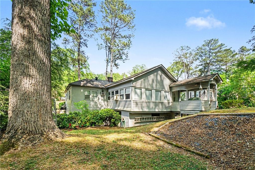 2088 East Roxboro Road Northeast Atlanta, GA 30324 - Photo 2 of 35