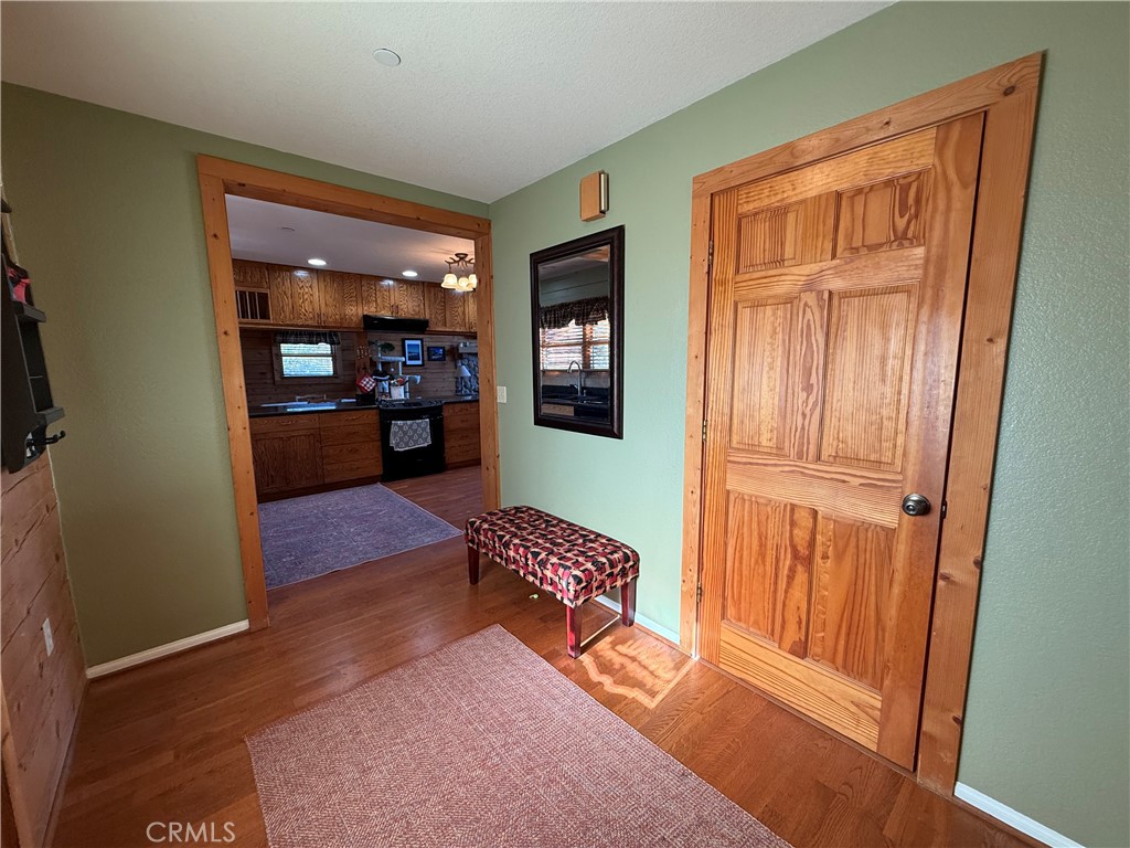 28147 North Lake Wohlford Road Valley Center, CA 92082 - Photo 4 of 26