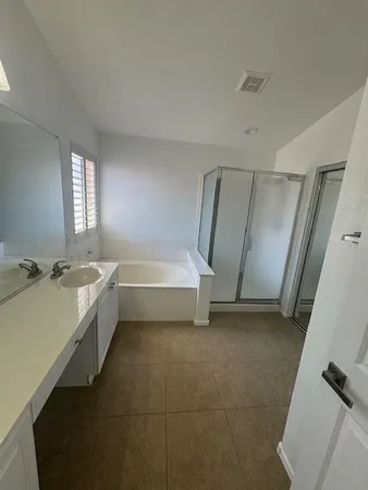 $2,499 | 4421 East Desert Wind Dr., Phoenix, AZ 85044