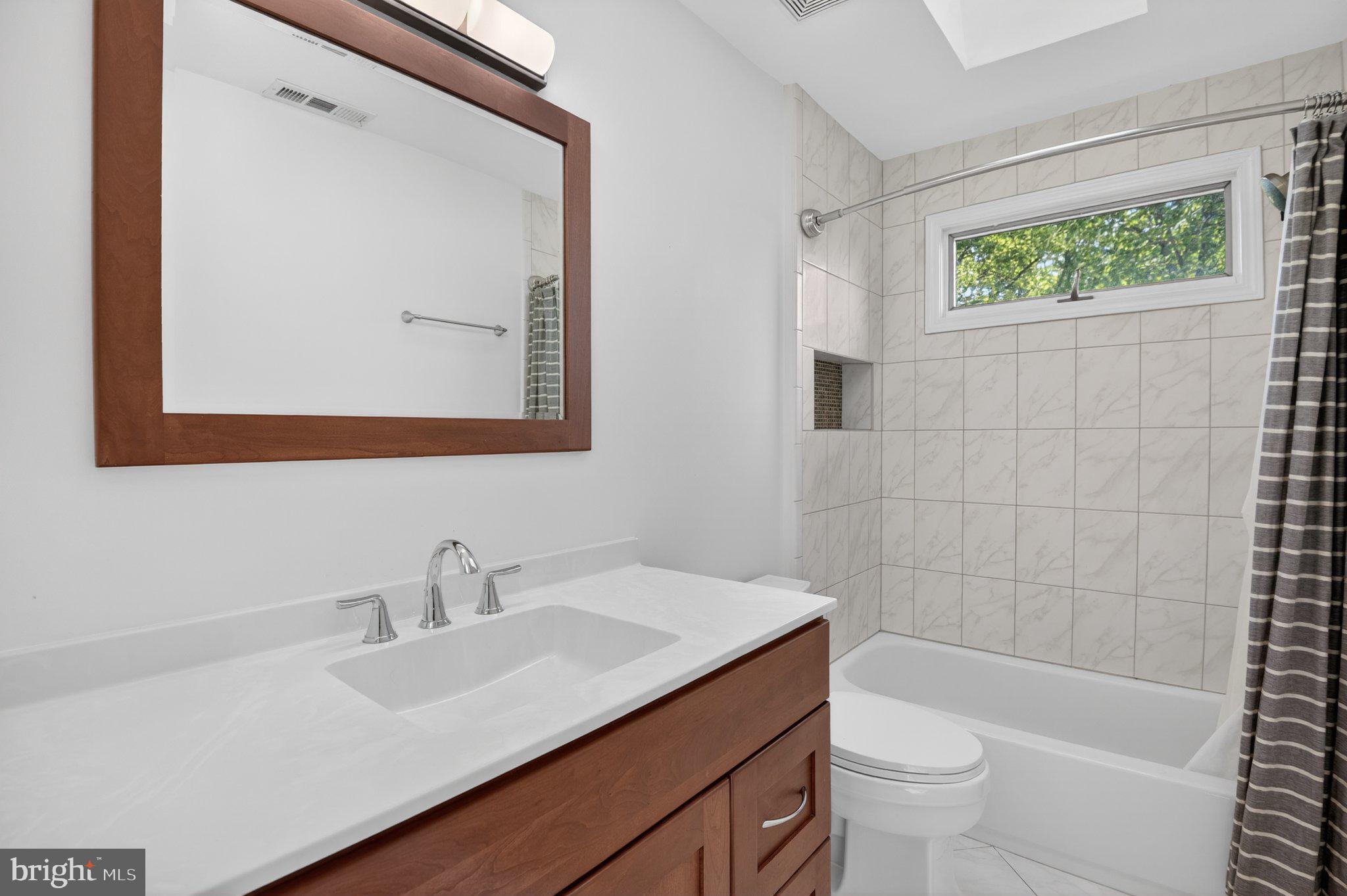 6310 East Halbert Road Bethesda, MD 20817 - Photo 18 of 30 Upper level bathroom
