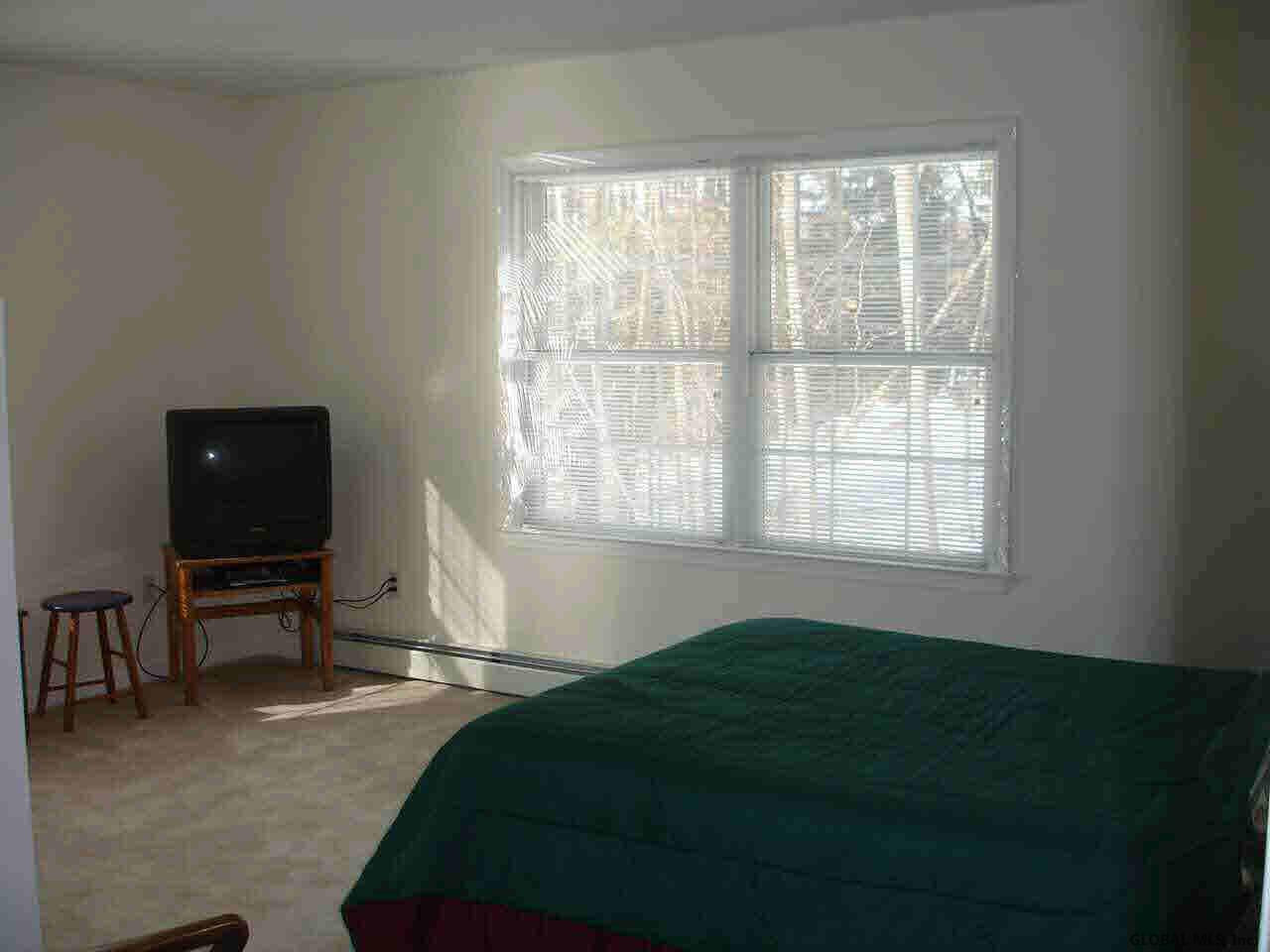 7 Lee Circle Lake George, NY 12845 - Photo 5 of 8 Photo 5