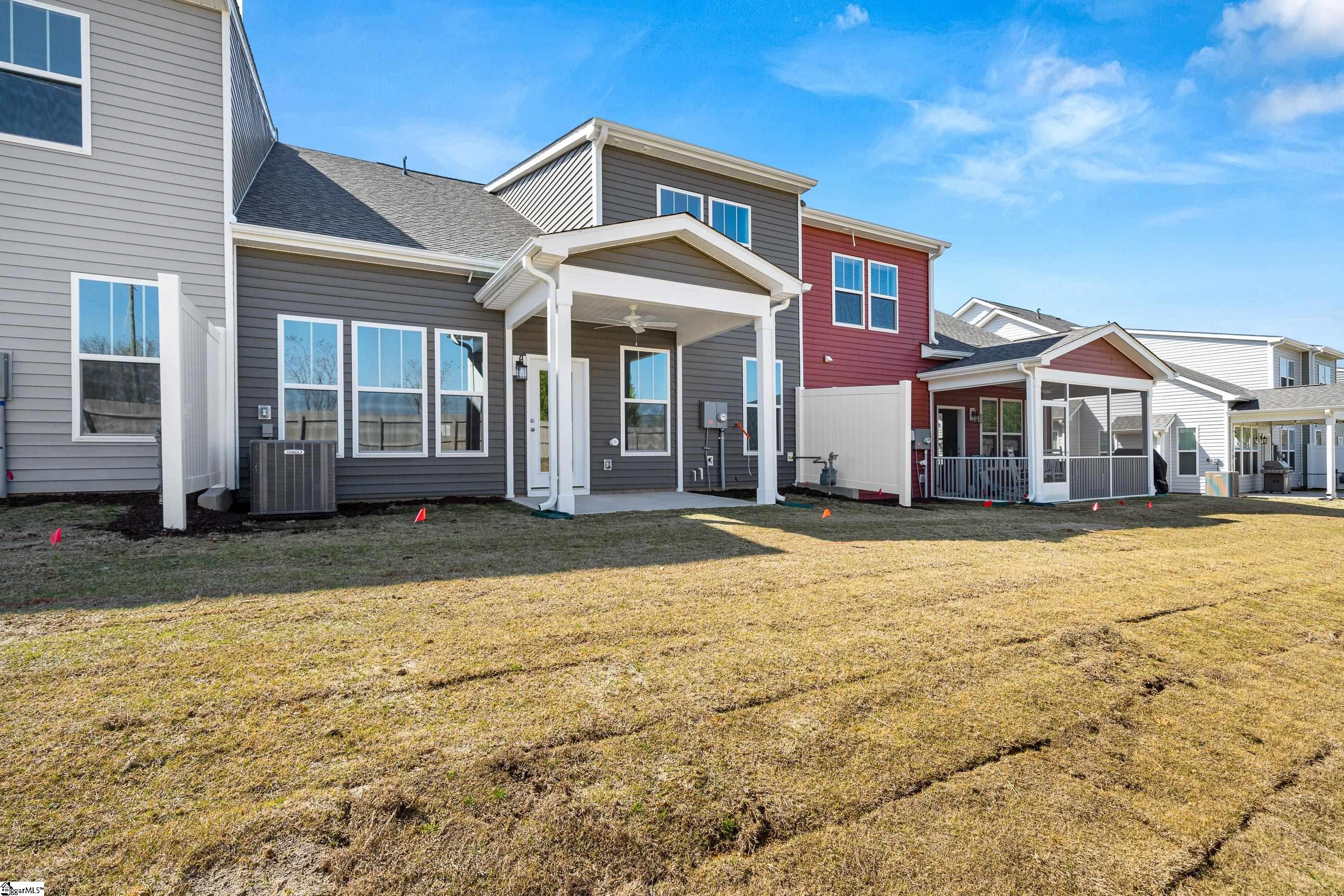 1341 Summer Gold Way Boiling Springs, SC 29316 - Photo 7 of 31 Gallery Image 7
