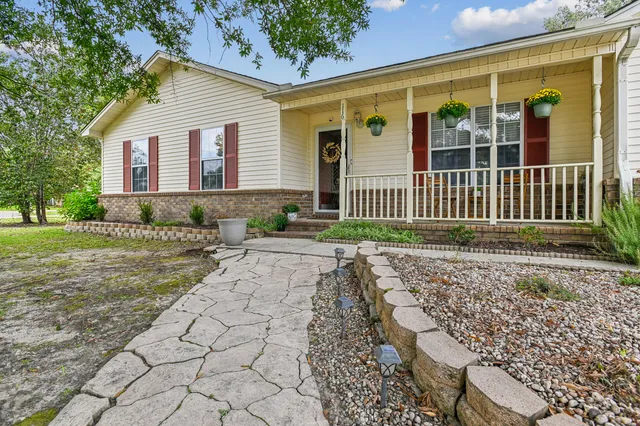 $319,900 | 116 Two Hitch Road, Goose Creek, SC 29445