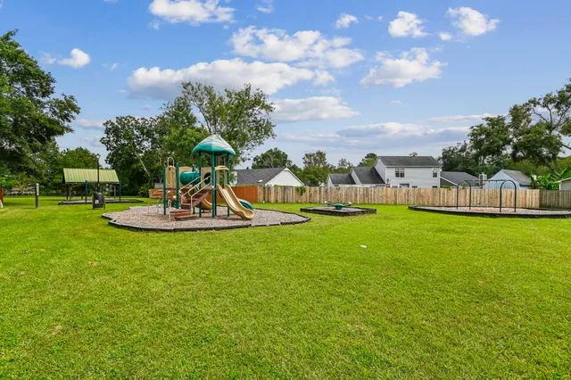 $319,900 | 116 Two Hitch Road, Goose Creek, SC 29445