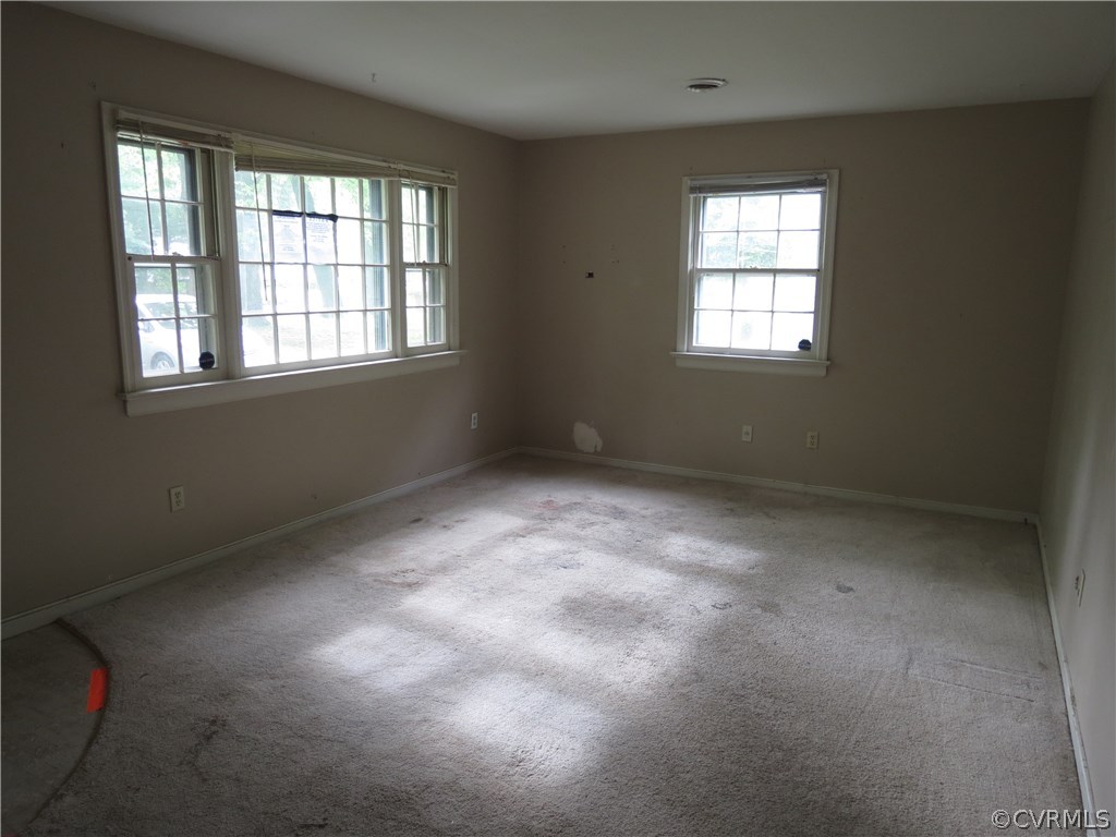 2304 Huth Road Richmond, VA 23224 - Photo 4 of 12 Gallery Image 4