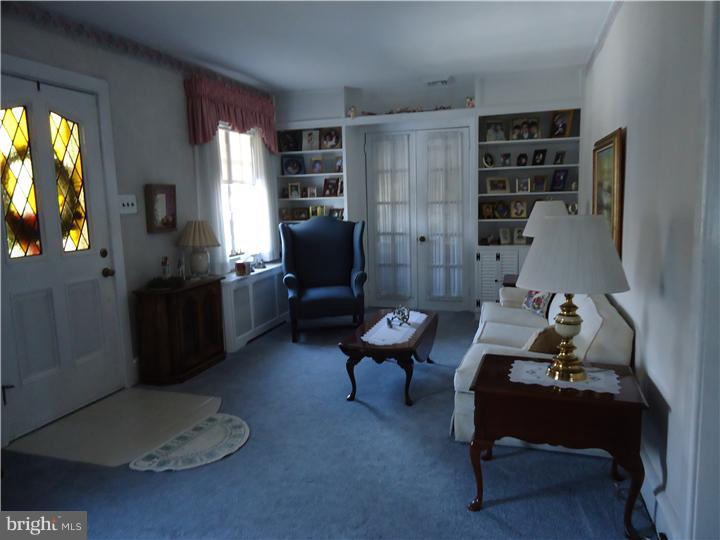 214 Yale Road Audubon, NJ 08106 - Photo 3 of 8