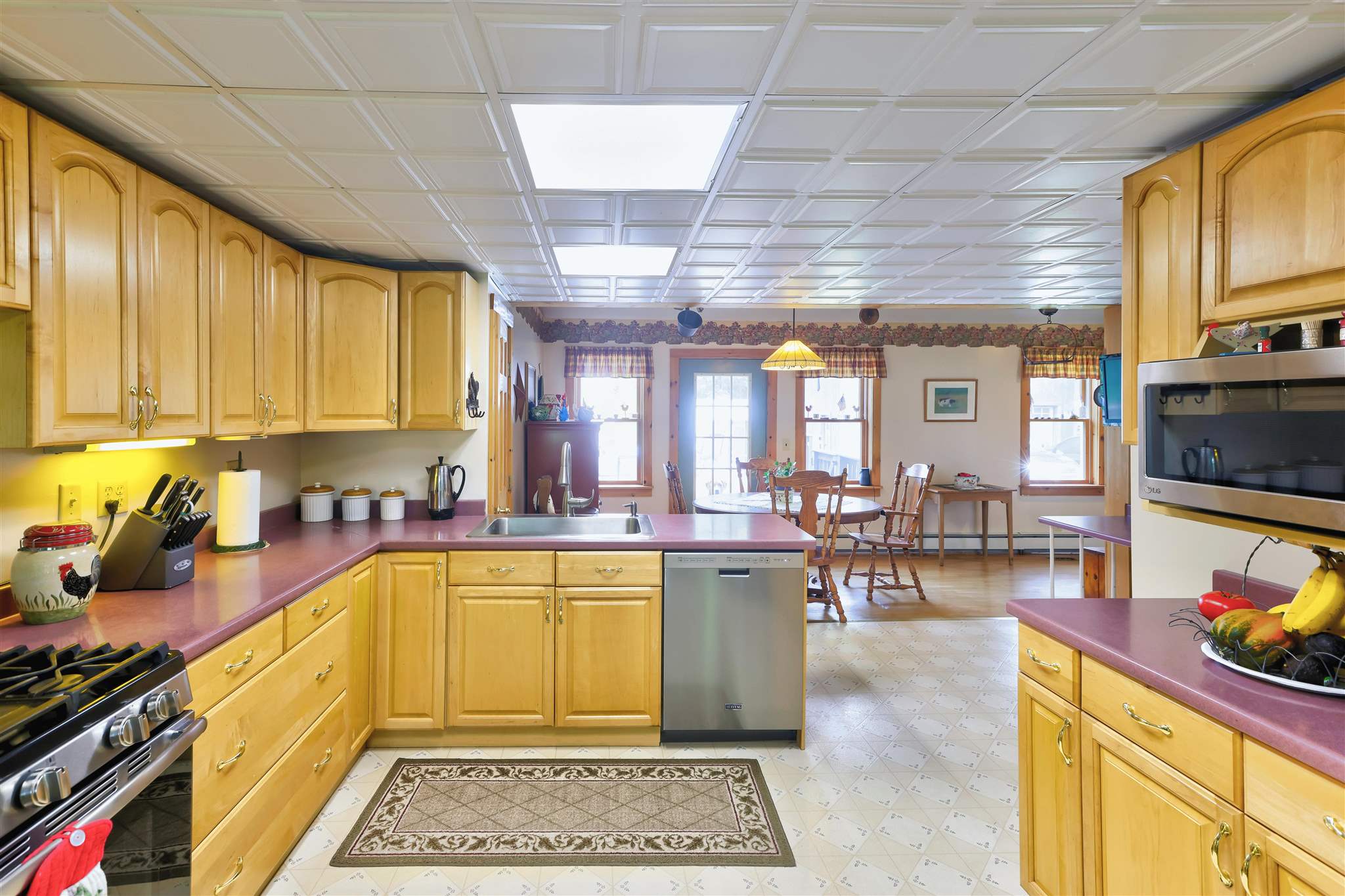 1184 Stagecoach Road Morristown, VT 05661 - Photo 10 of 32