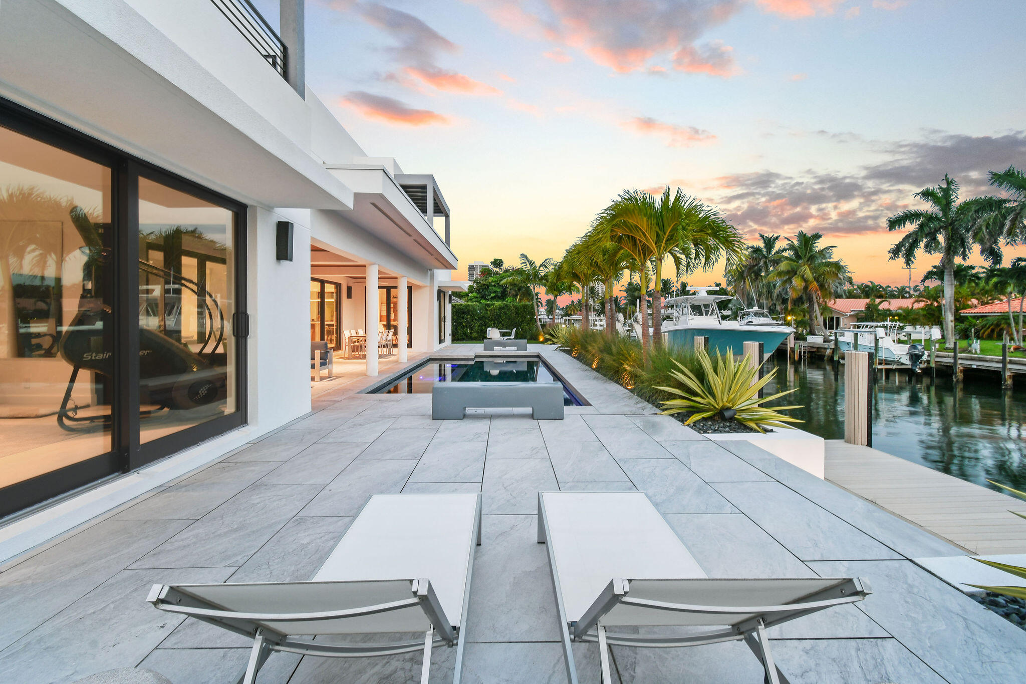 1091 Gulfstream Way Singer Island, FL 33404 - Photo 47 of 67 1091GulfstreamWay-Twilights(9)