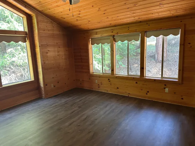 $594,900 | 5801 Lupin Lane, Pollock Pines, CA 95726