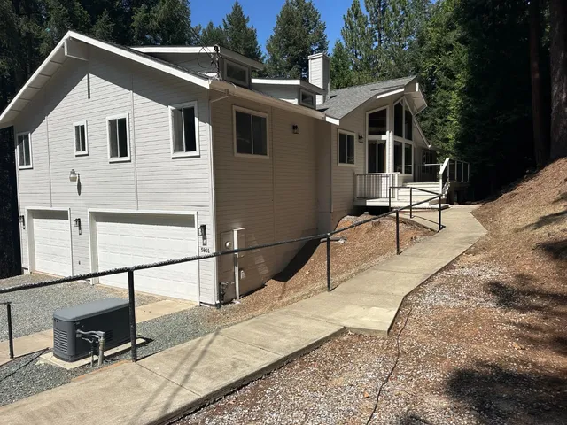 $594,900 | 5801 Lupin Lane, Pollock Pines, CA 95726