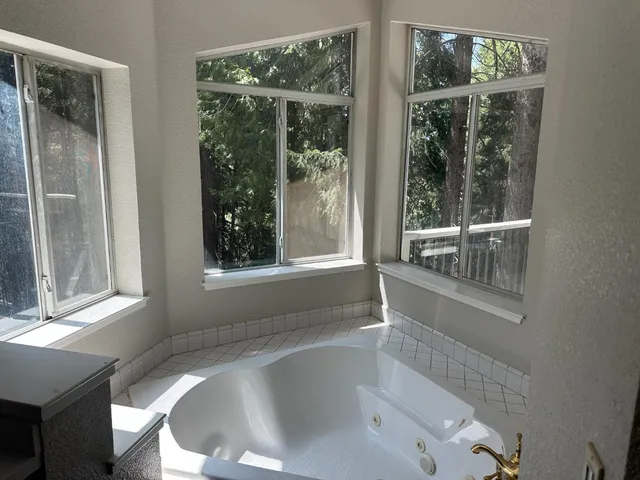 $594,900 | 5801 Lupin Lane, Pollock Pines, CA 95726