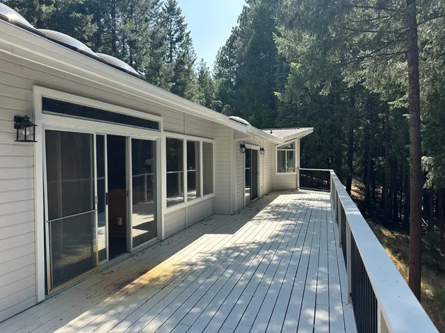 $594,900 | 5801 Lupin Lane, Pollock Pines, CA 95726