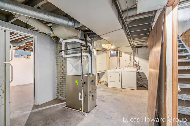 $169,900 | 305 East Pine Street, Fremont, MI 49412