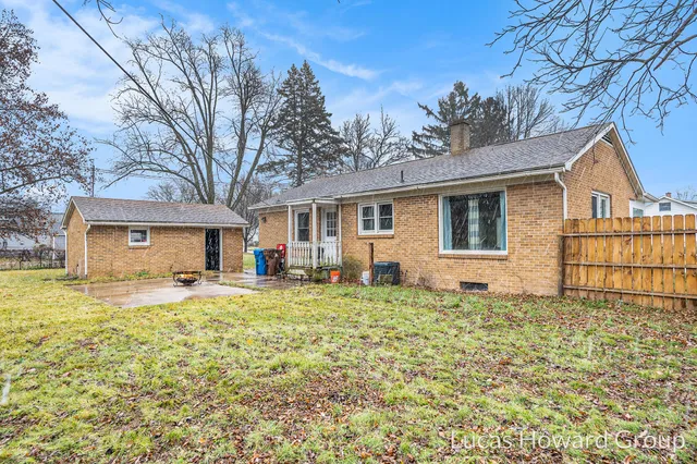 $169,900 | 305 East Pine Street, Fremont, MI 49412