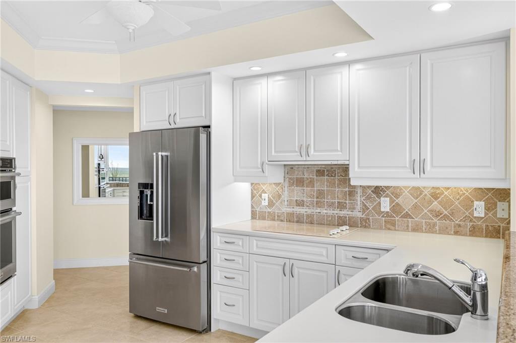 1060 Borghese Lane, Unit 702 Naples, FL 34114 - Photo 12 of 48