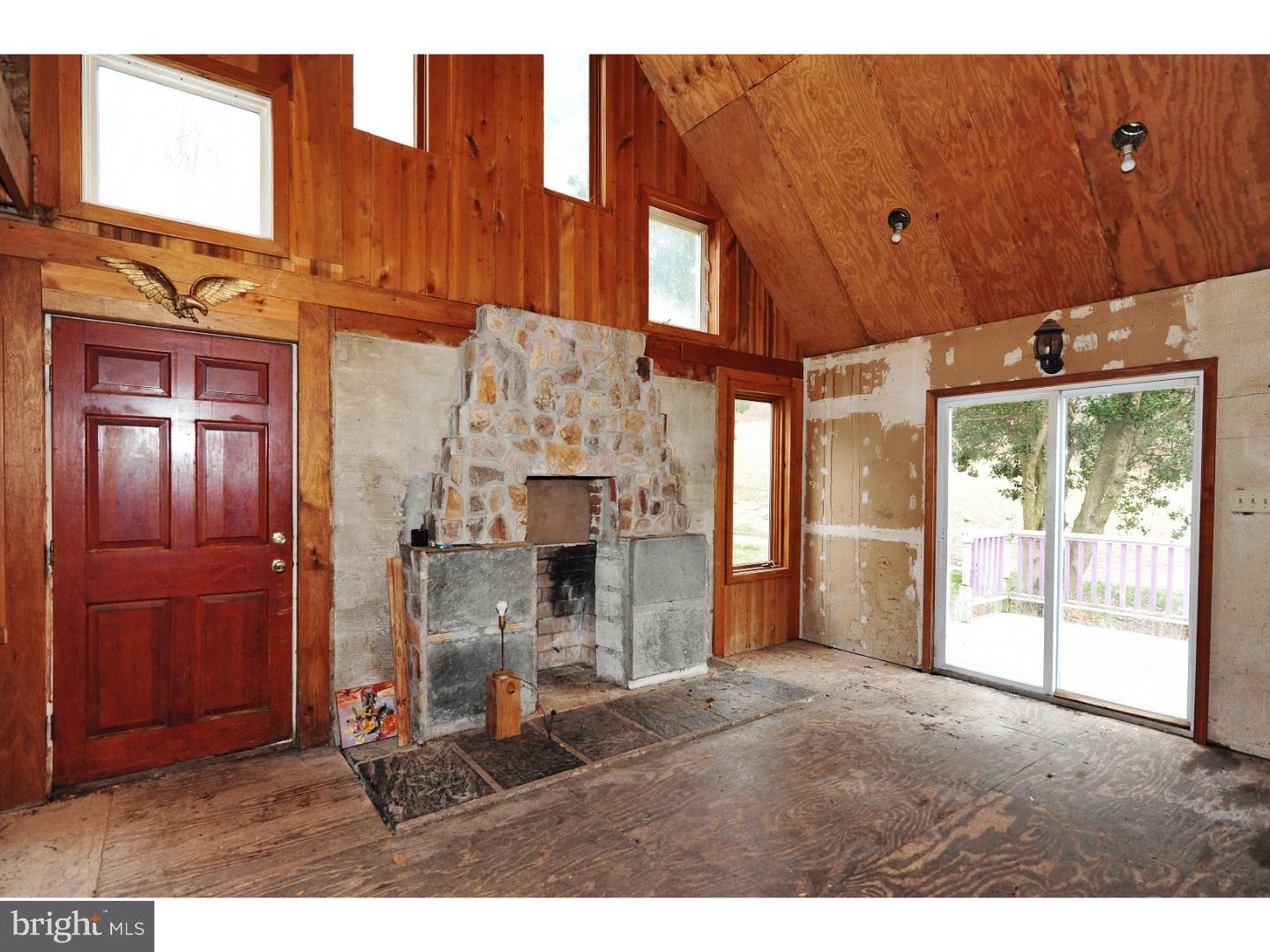 185 Laurel Road Boyertown, PA 19512 - Photo 14 of 21 Gallery Image 14