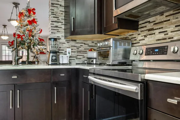 $730,000 | 940 Southwest 96th Avenue, Pembroke Pines, FL 33025