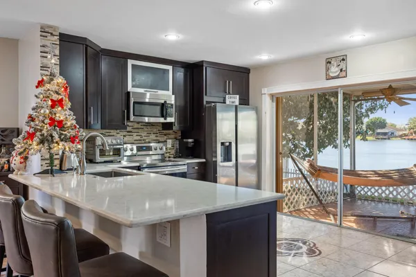 $730,000 | 940 Southwest 96th Avenue, Pembroke Pines, FL 33025