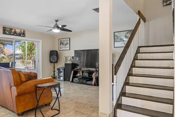 $730,000 | 940 Southwest 96th Avenue, Pembroke Pines, FL 33025