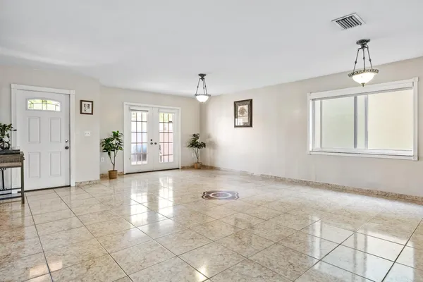 $730,000 | 940 Southwest 96th Avenue, Pembroke Pines, FL 33025