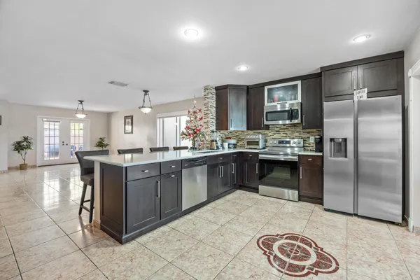 $730,000 | 940 Southwest 96th Avenue, Pembroke Pines, FL 33025