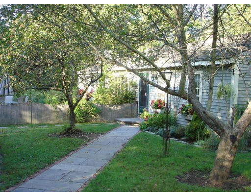 10 West Hadley Road Merrimac, MA 01860 - Photo 1 of 14