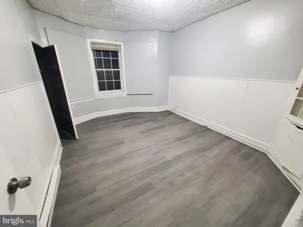 $1,300 | 674-684 # 2 Stuyvesant, Trenton, NJ 08618