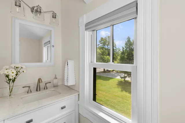 $795,000 | 294 Broadway, Rockland, ME 04841