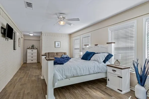 $325,000 | 24289 Highway 19, Canton, TX 75103