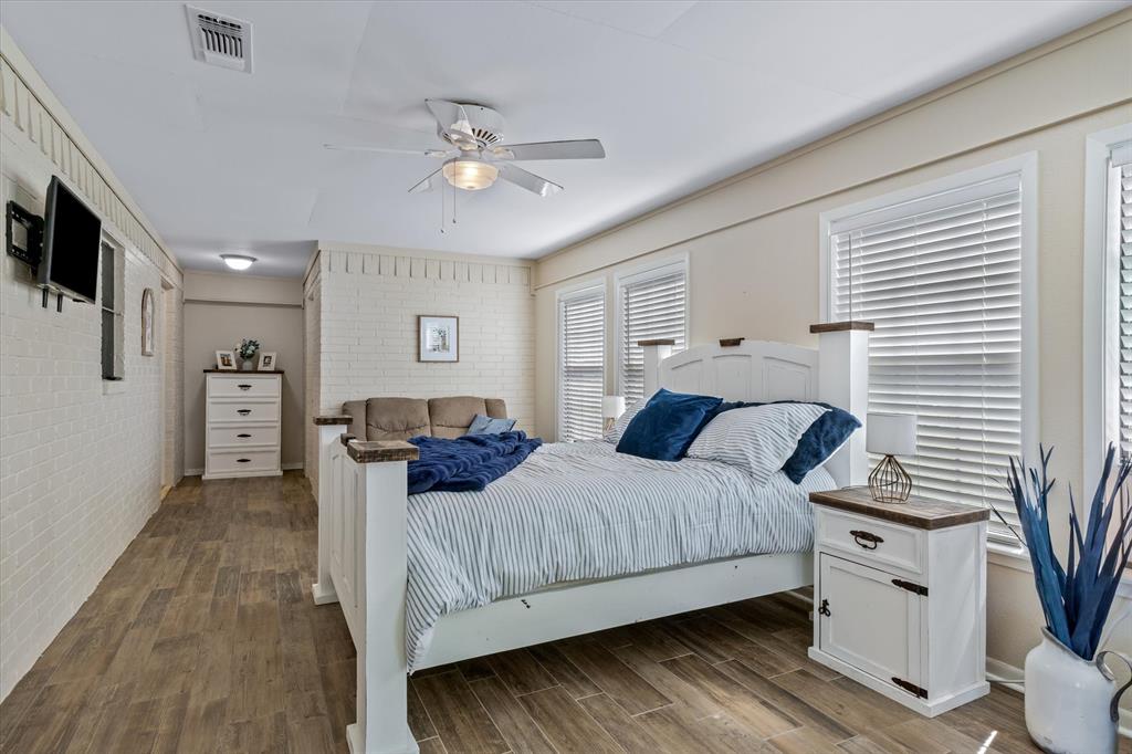 24289 Highway 19 Canton, TX 75103 - Photo 14 of 28