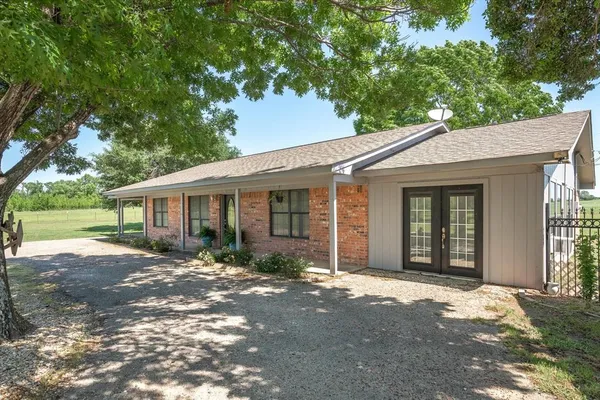 $325,000 | 24289 Highway 19, Canton, TX 75103