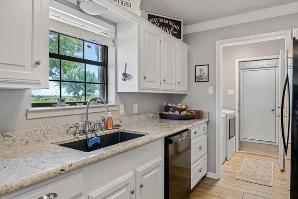$325,000 | 24289 Highway 19, Canton, TX 75103