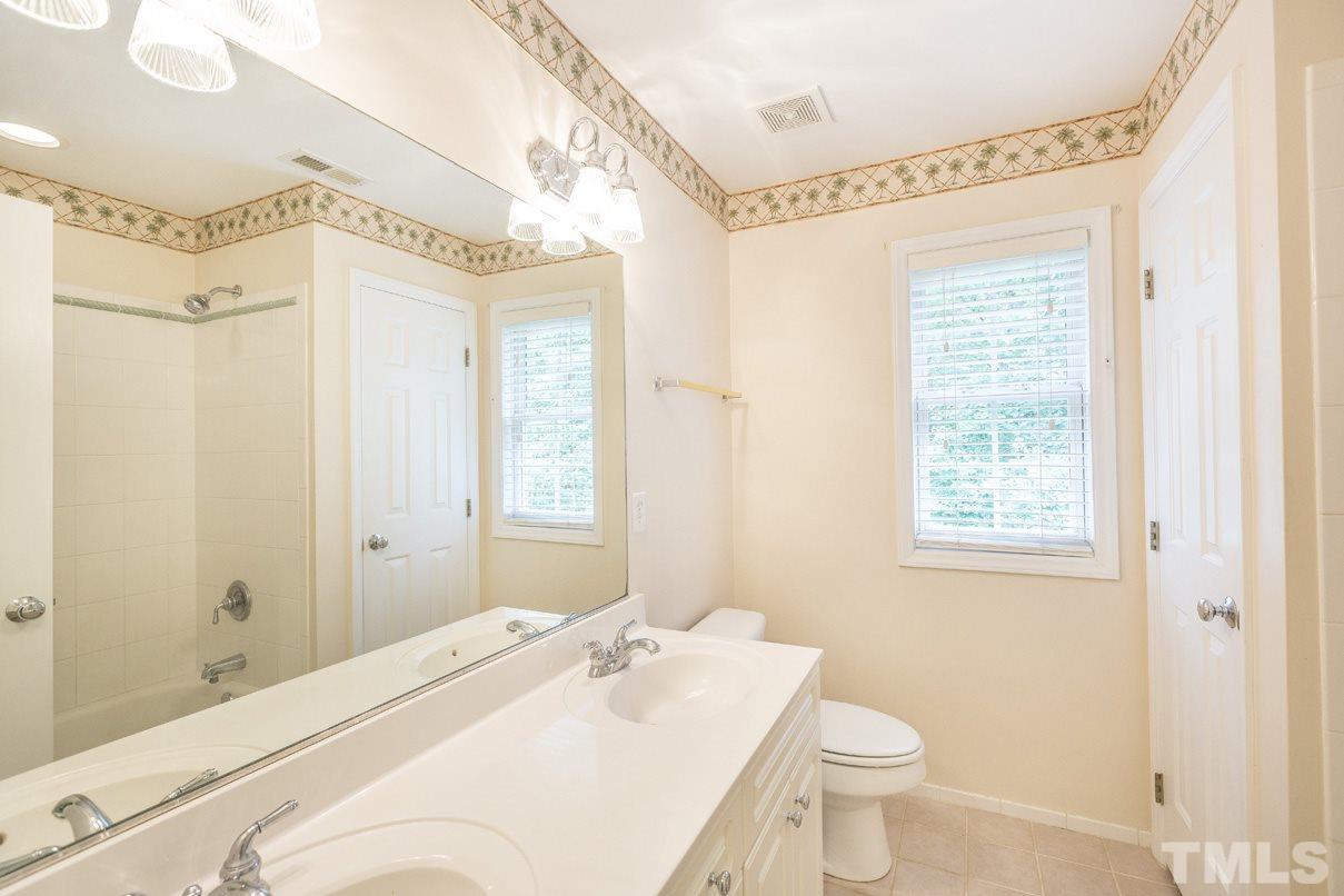 4912 Torry Ridge Road Raleigh, NC 27613 - Photo 19 of 25