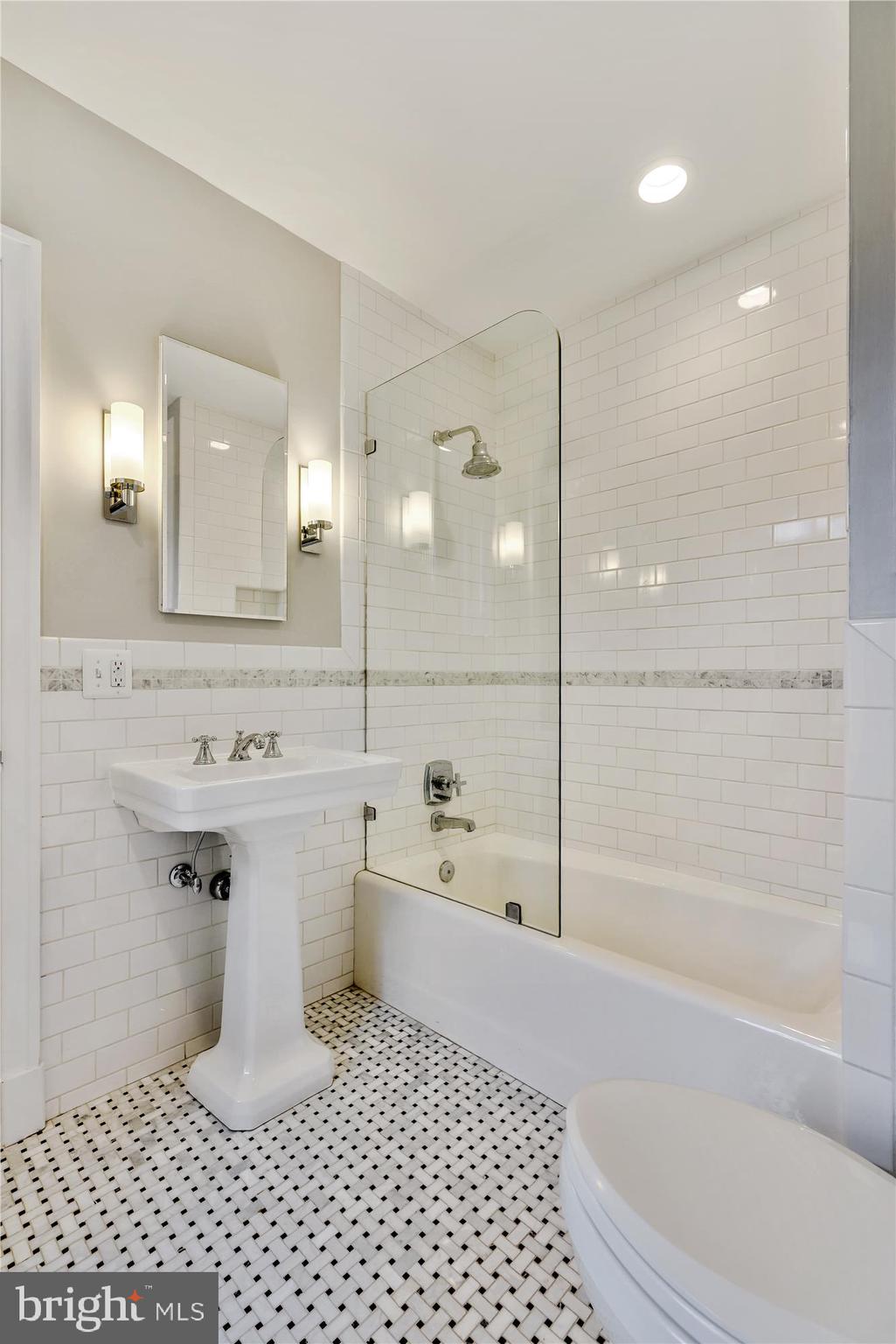 105 Millbrook Road Baltimore, MD 21218 - Photo 60 of 87