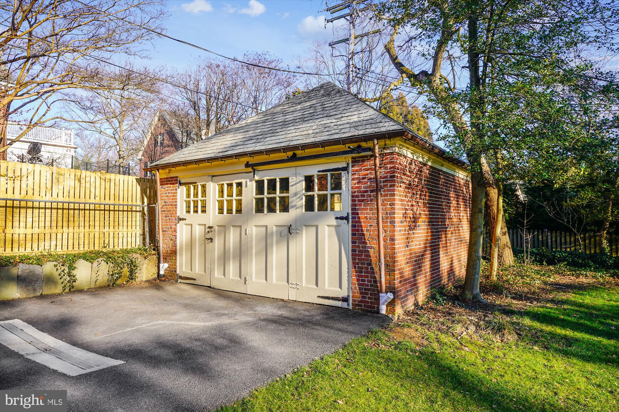 105 Millbrook Road Baltimore, MD 21218 - Photo 7 of 87