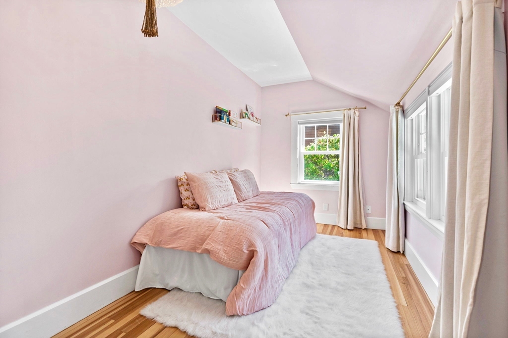 36 Stevens Road Melrose, MA 02176 - Photo 17 of 31 Gallery Image 17
