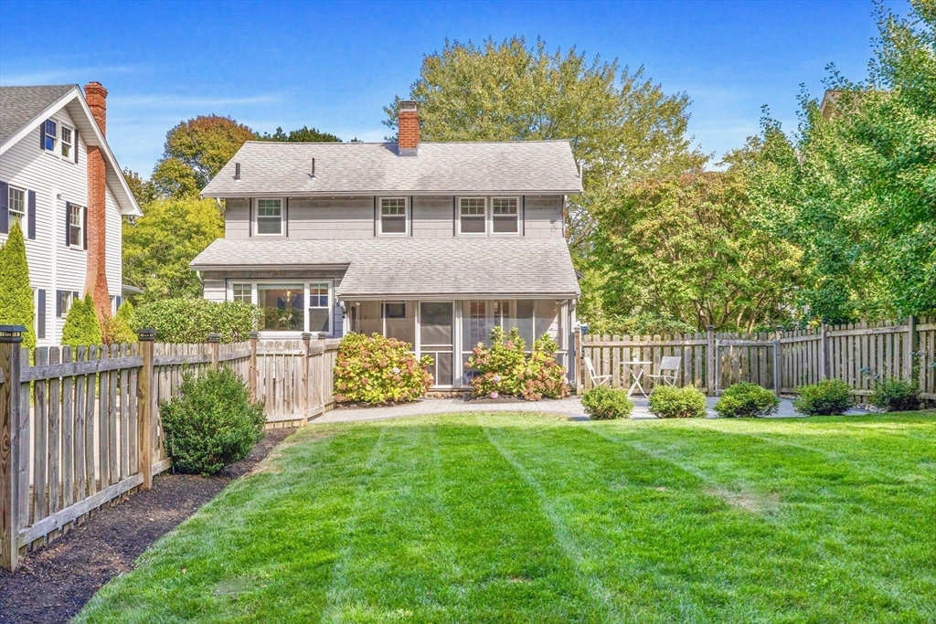 36 Stevens Road Melrose, MA 02176 - Photo 23 of 31 Gallery Image 23
