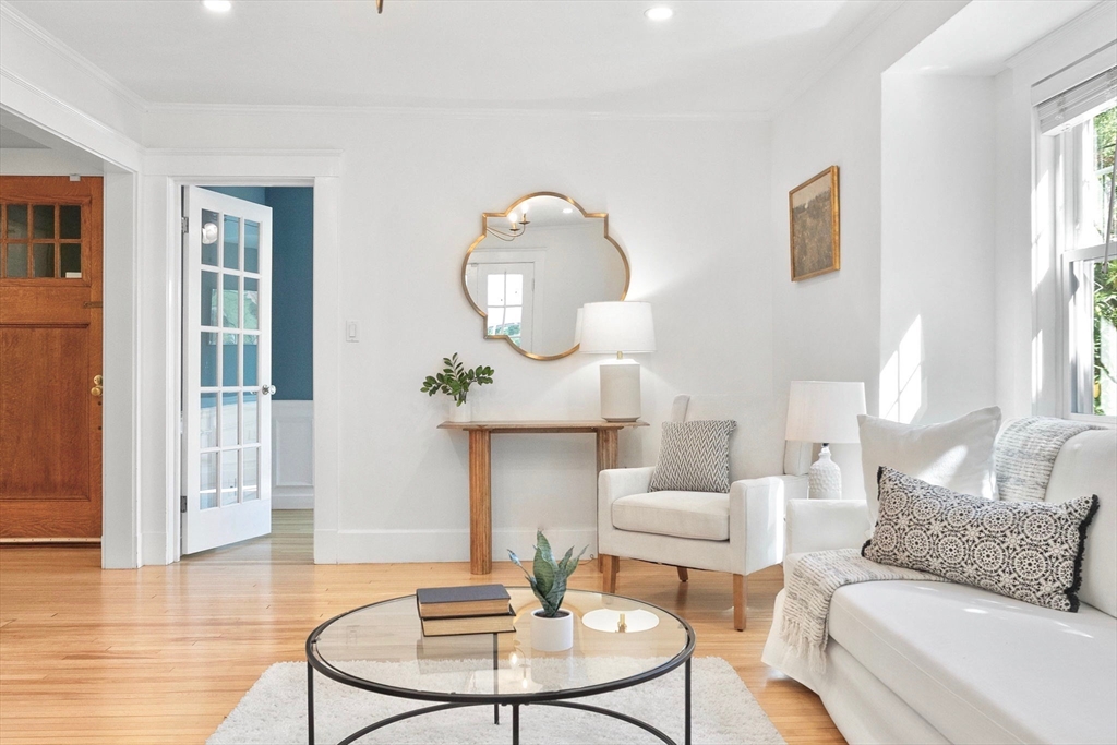 36 Stevens Road Melrose, MA 02176 - Photo 5 of 31 Gallery Image 5