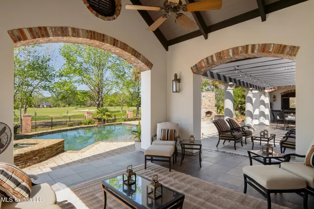 $1,475,000 | 65 Pecan Acres, Hattiesburg, MS 39402