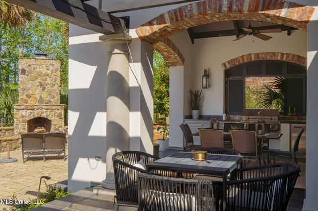 $1,475,000 | 65 Pecan Acres, Hattiesburg, MS 39402