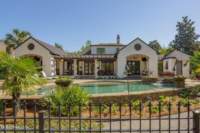 $1,475,000 | 65 Pecan Acres, Hattiesburg, MS 39402