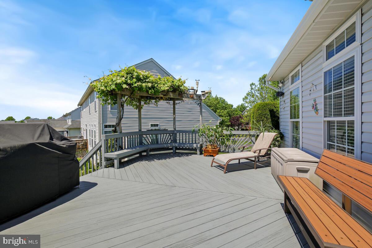 14220 Ashleigh Greene Road Boyds, MD 20841 - Photo 11 of 59