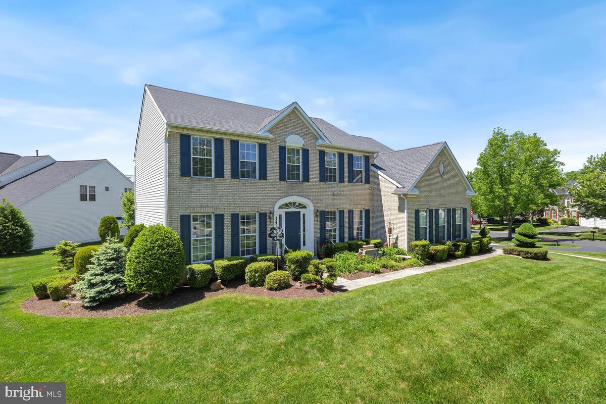 14220 Ashleigh Greene Road Boyds, MD 20841 - Photo 2 of 59