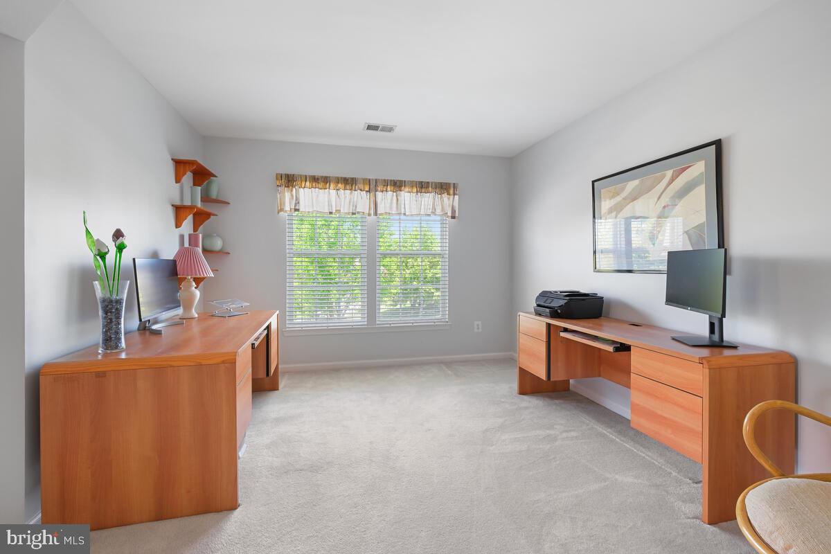 14220 Ashleigh Greene Road Boyds, MD 20841 - Photo 27 of 59